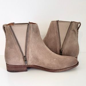 carly zip chelsea frye